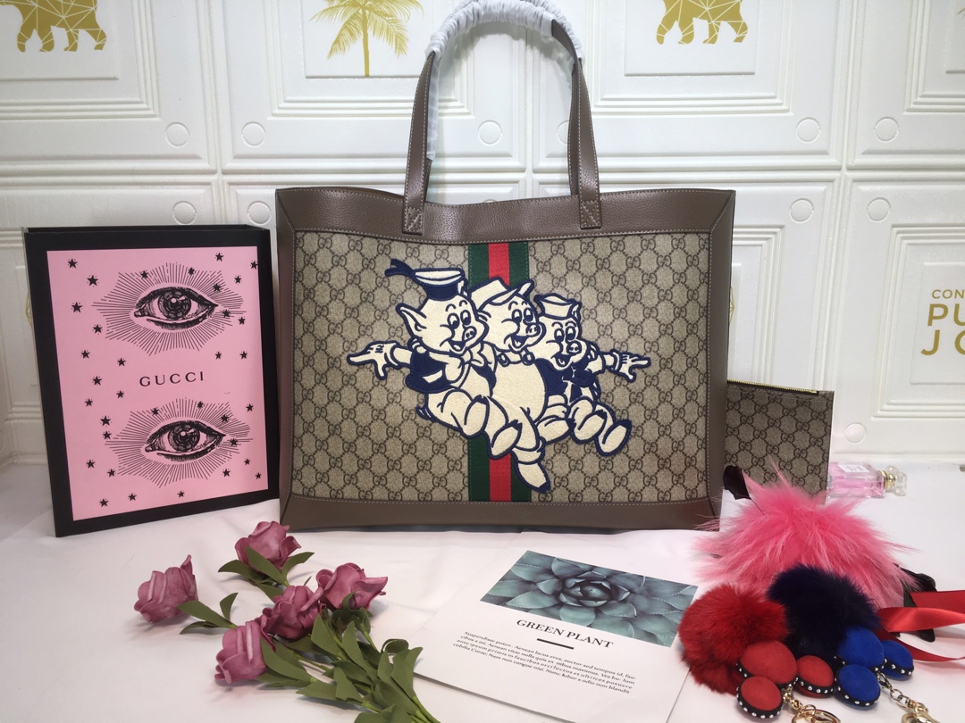 Gucci Shopping Bags